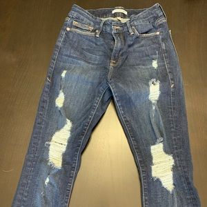 Good American Good Legs Distresses Jeans